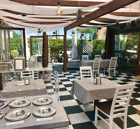 Апартаменты Raciborska 1 *