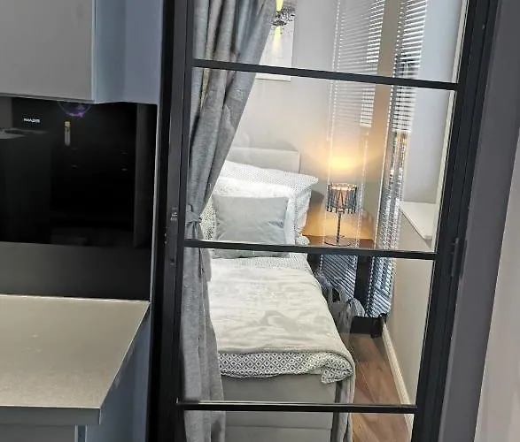 Raciborska 1 Apartman *