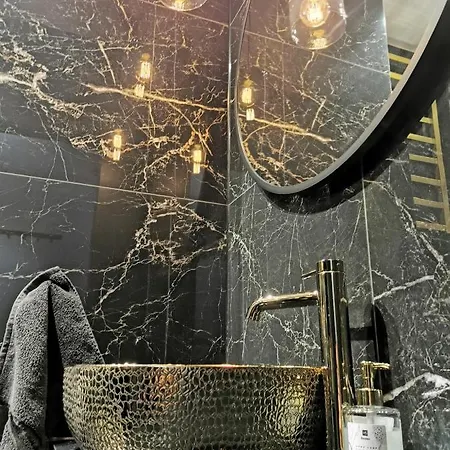 Raciborska 1 * 克拉科夫